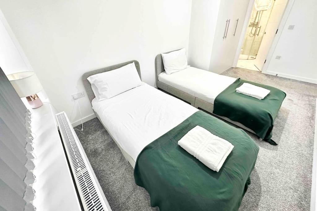 Paradigm House, Stunning 2-Bedroom Apartment 1, Free Parking, Оксфорд Экстерьер фото